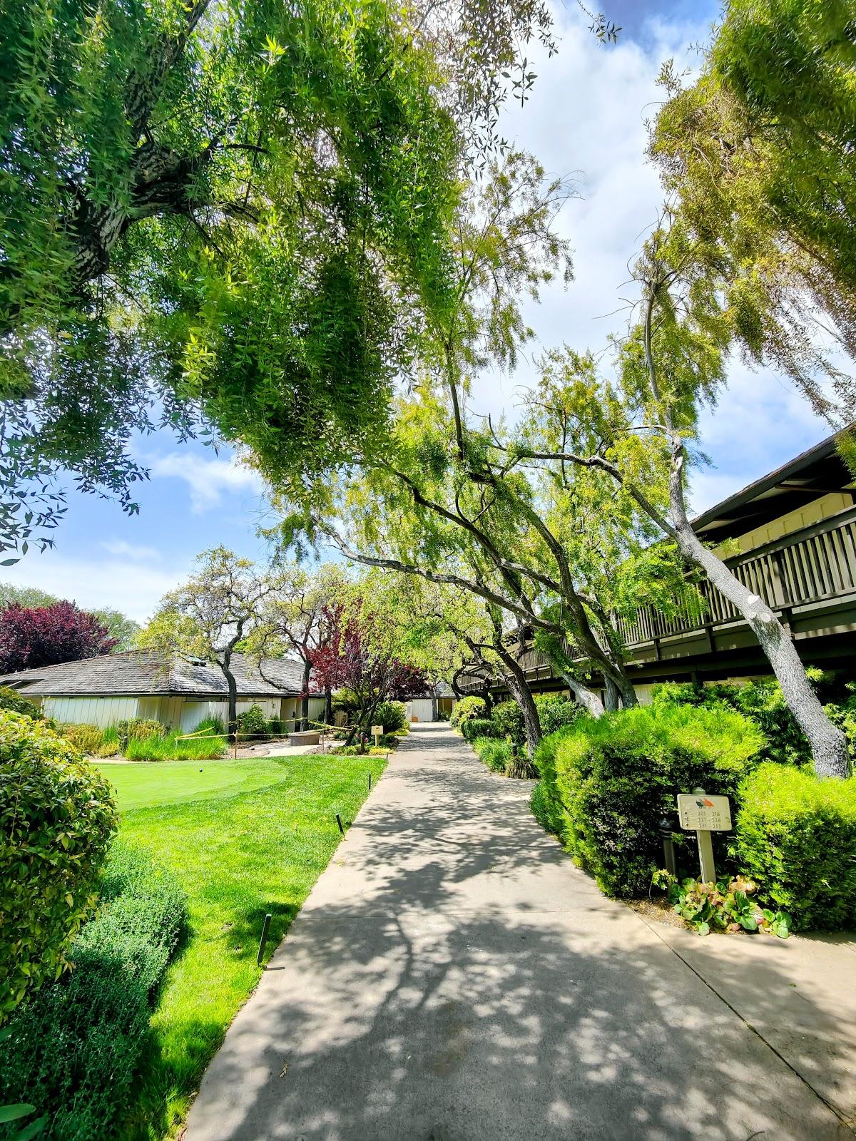 Photo of Quail Lodge & Golf Club